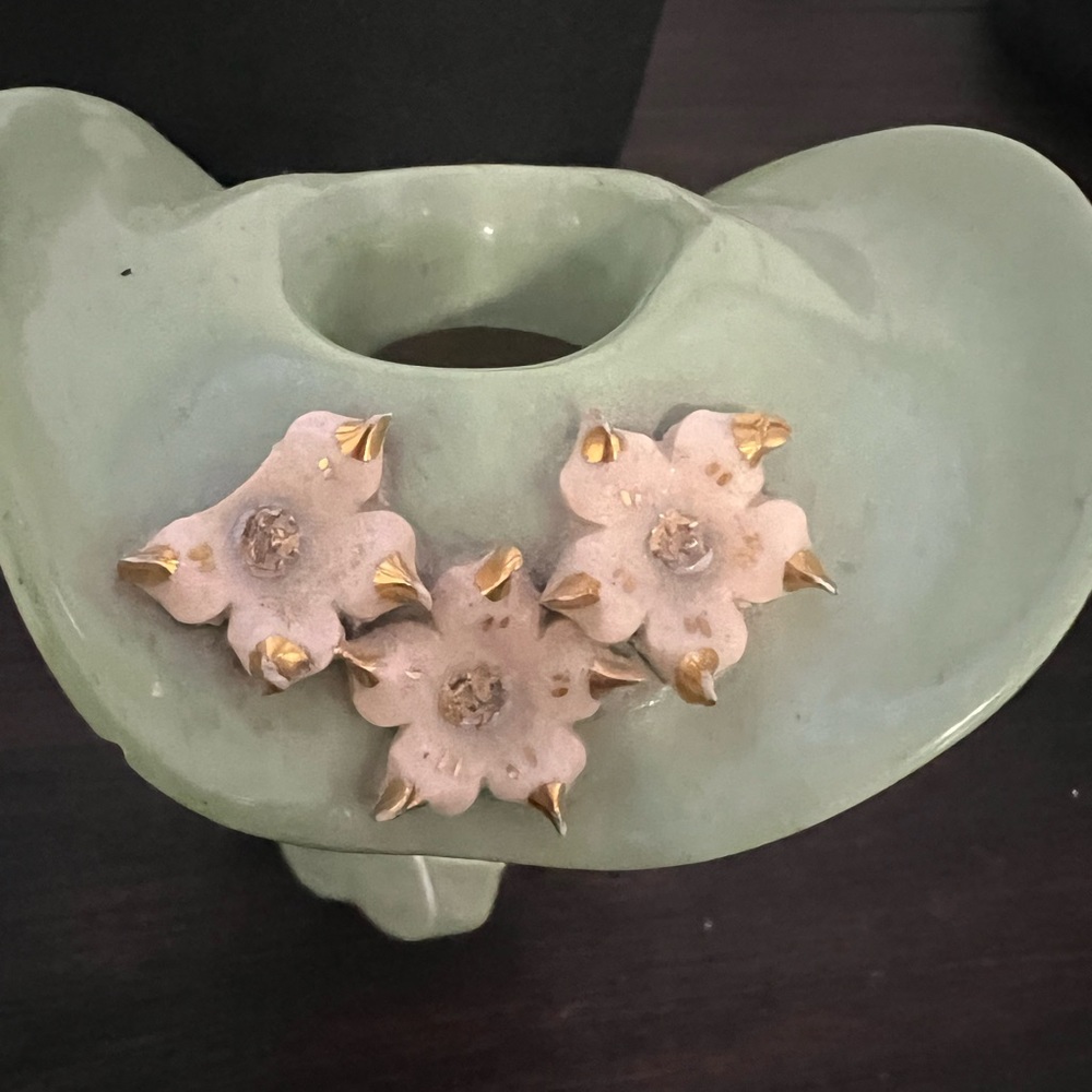 Mid Century Modern Ceramic Lady Head Vase - Picture 10 of 10